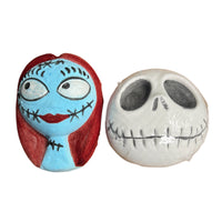 Skeleton couple bath bombs